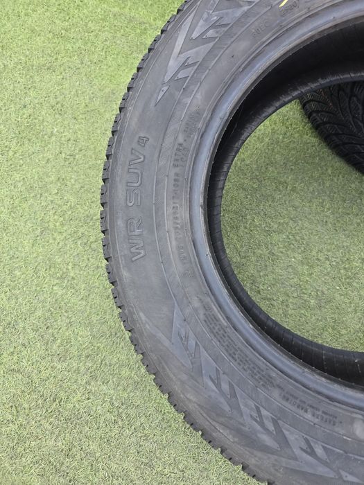 235.65.17 nokian m+s
