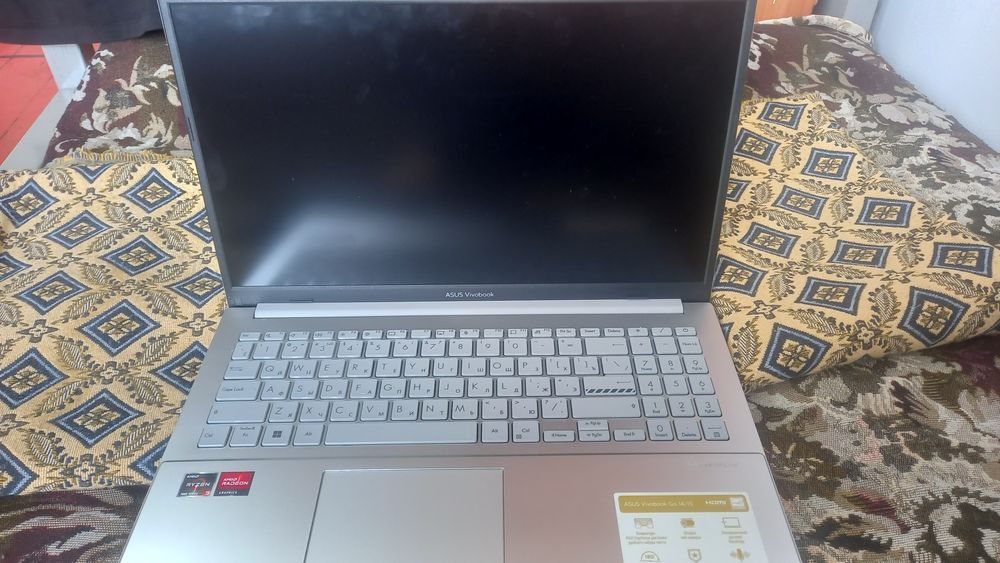 Asus vivobook 15