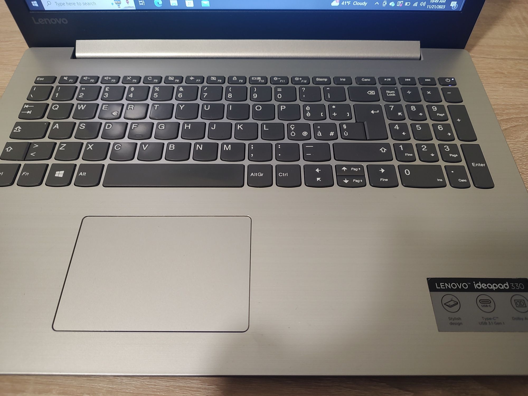 Laptop Lenovo Ideapad 330 15IKB