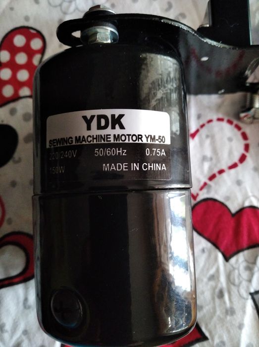 Motor electric pentru mașină de cusut