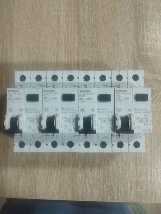 Vând diferențial RCBO Siemens B16 tip A 30mA
