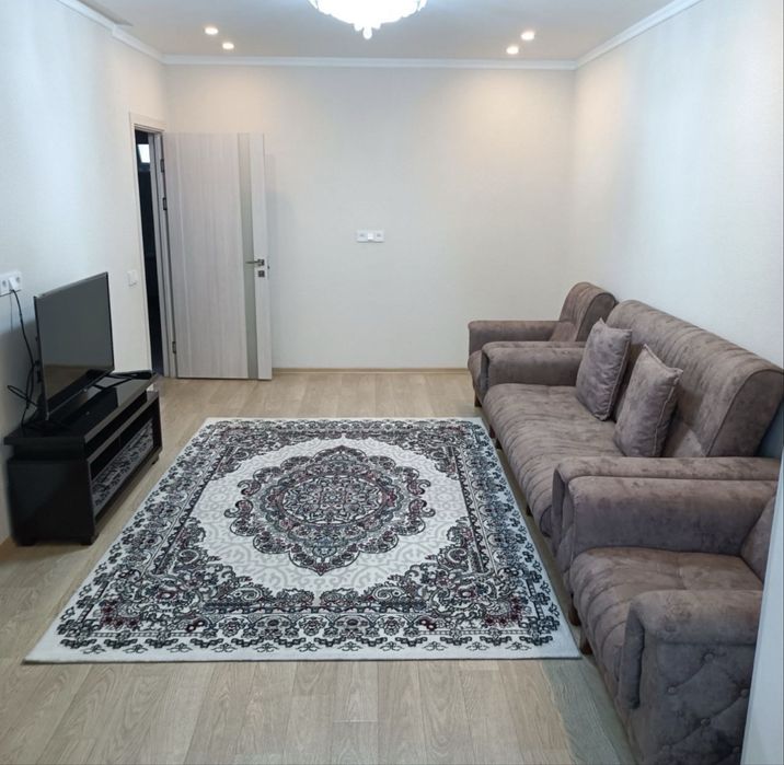 Сдается 3 ком Ракат махалла, напротив Корзинки Ракат