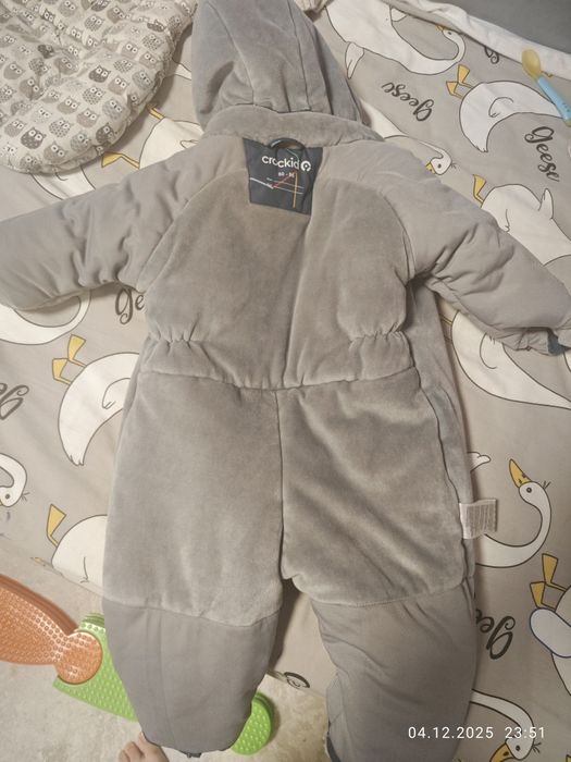 Продам детский зимний комбенезон