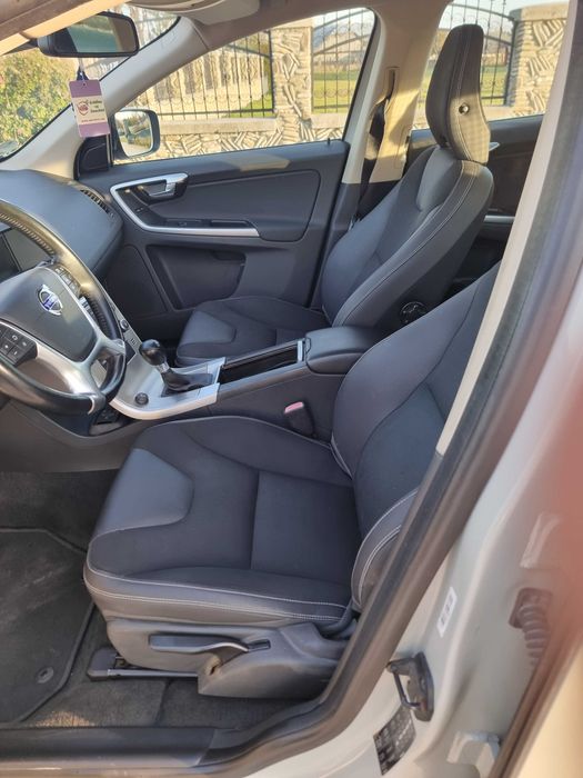 Volvo Xc60 2.0 Diesel D3 E-drive