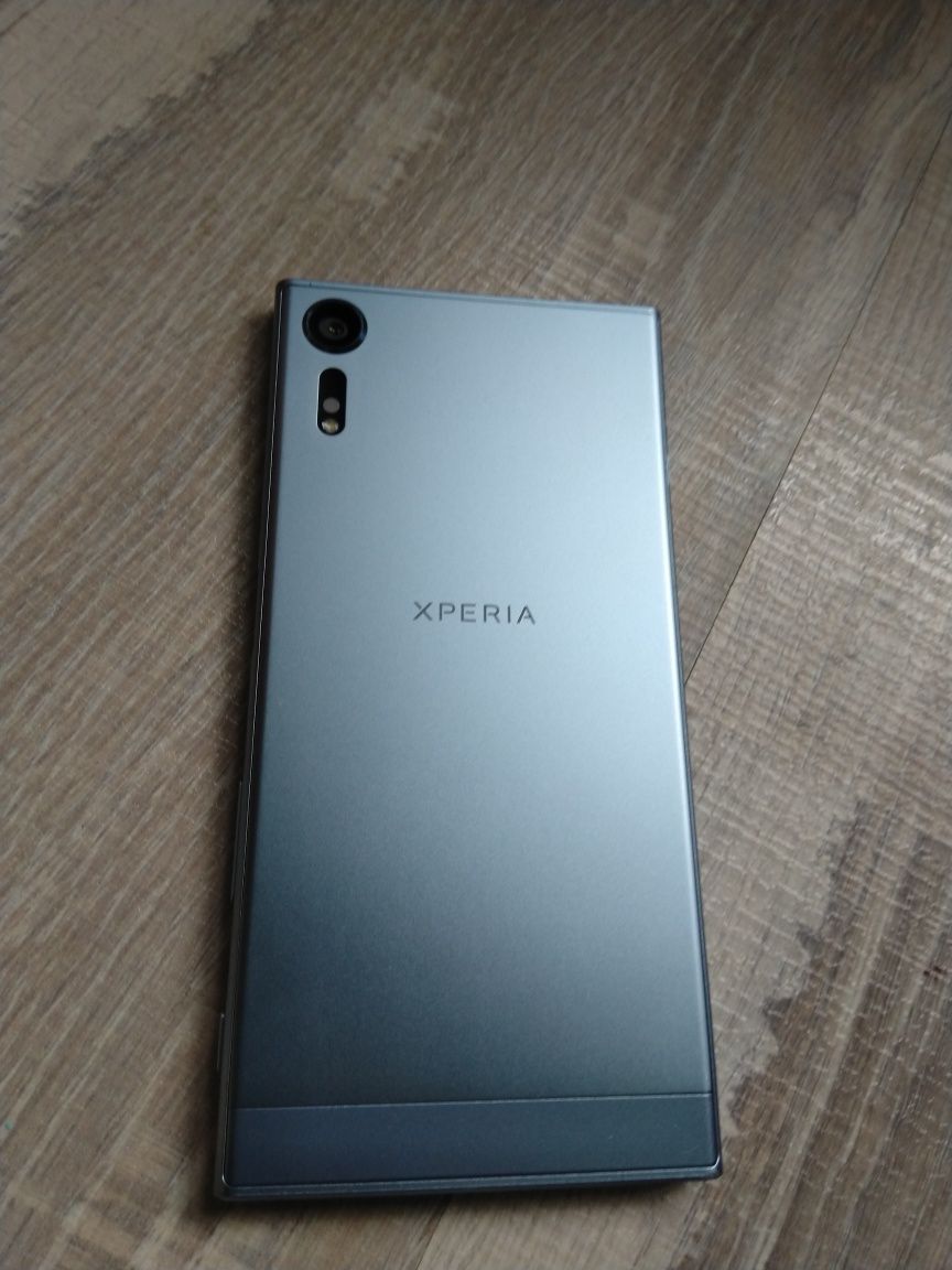 Sony Xperia xzs perfect funcțional