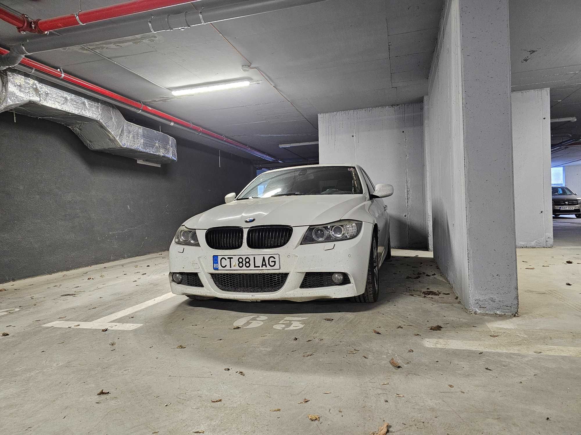 BMW Seria 3 E90 320i