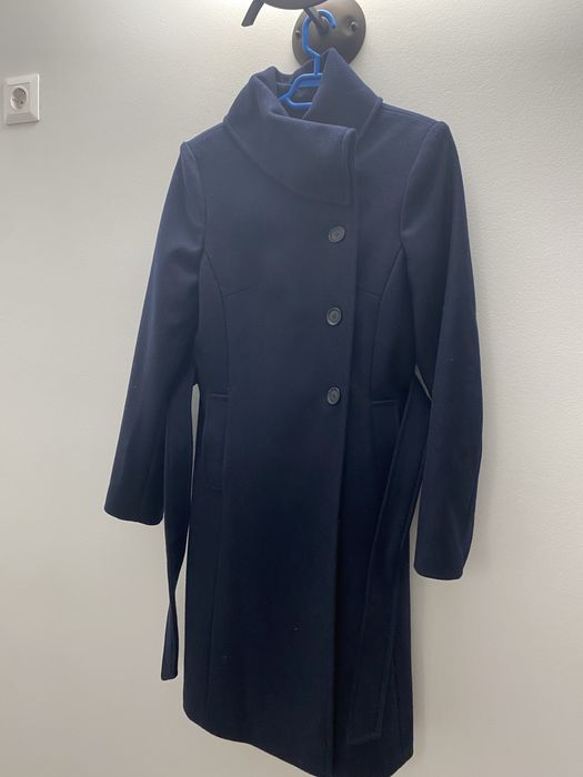 Palton nou, marimea 40, compozitie lana 80%