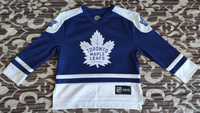 Продавам детско горнище за хокей, на Toronto Maple Leafs / NHL jersey