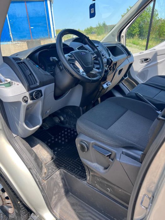 Ford Transit Frigo Carlige