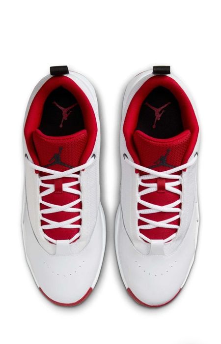 Nike Jordan Max Aura 6 - Чисто нови маратонки 44 номер