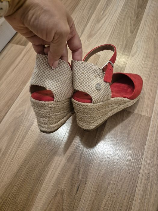 Sandale/ espadrile rosii
