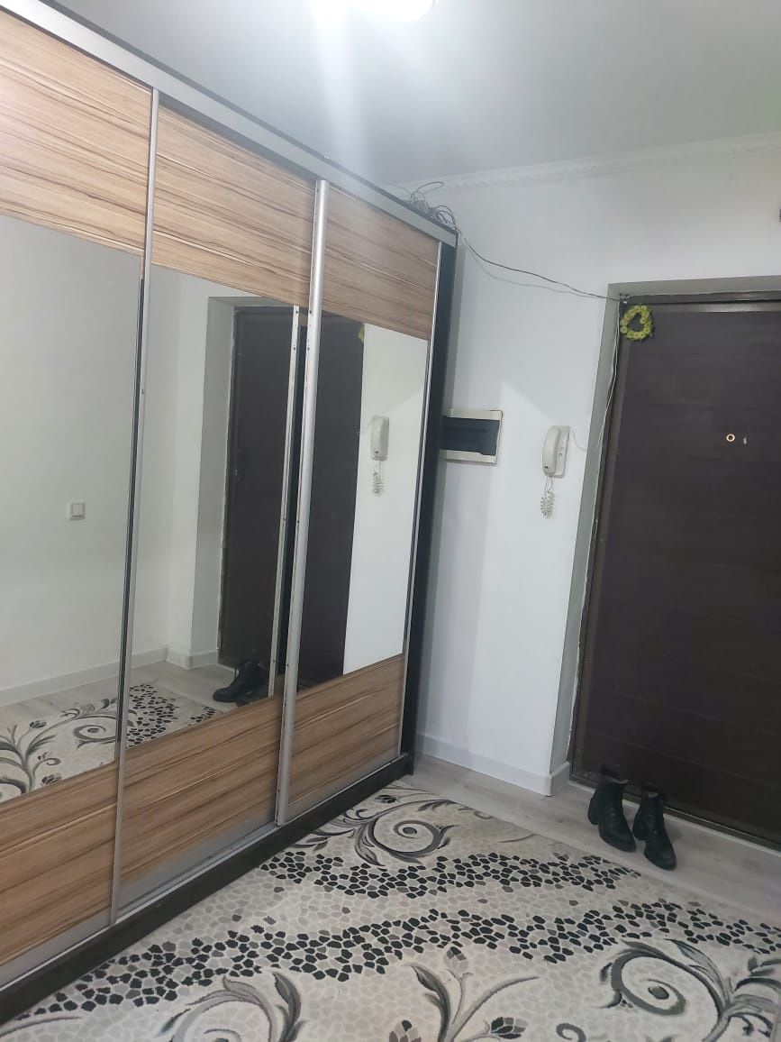 3 ком. мкр Нурсат с ремонтом со всеми удобствами. Чистый, без запаха,.