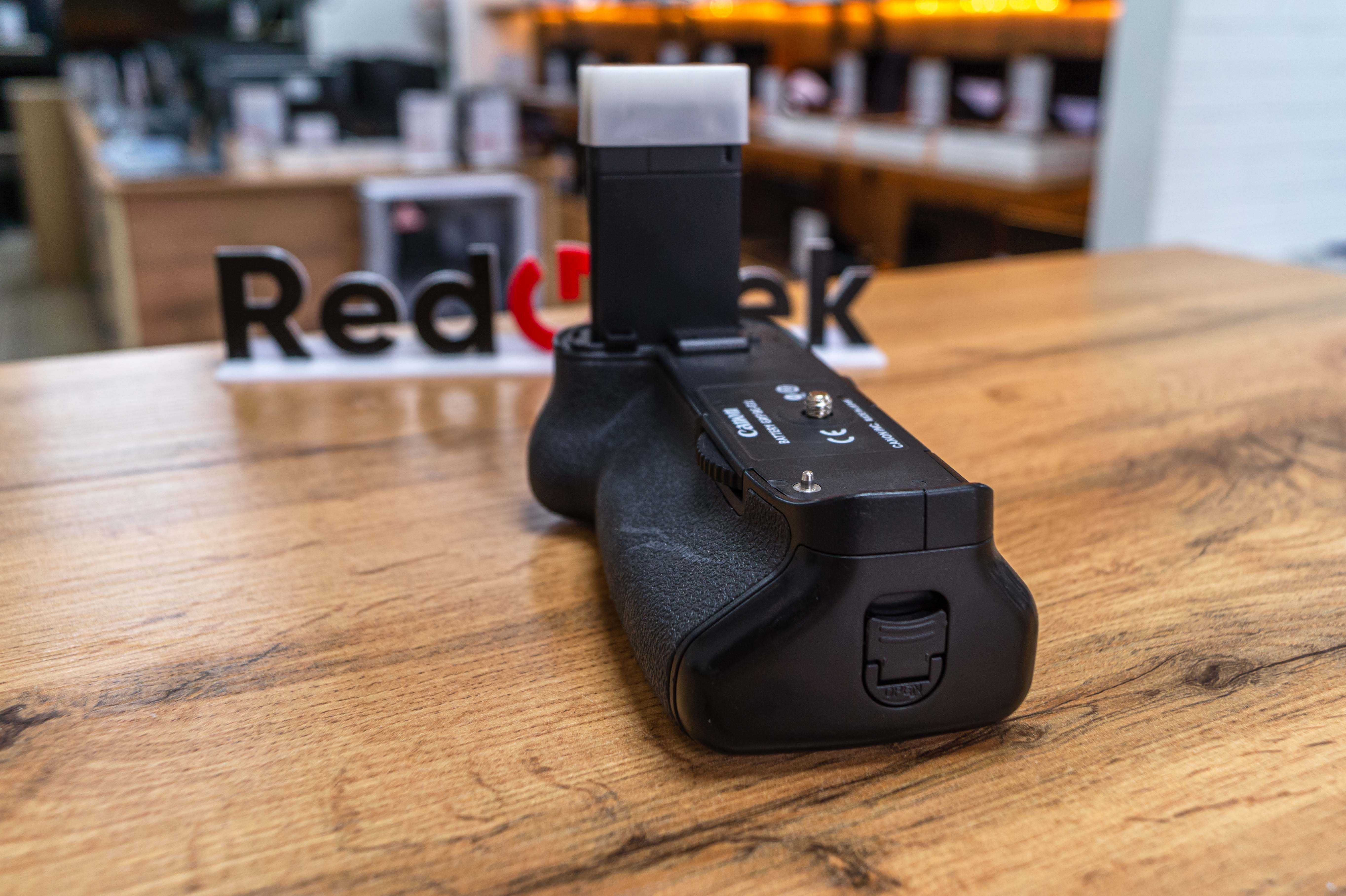 Ручка аккумулятора Canon Battery Grip Bg-E 11 | Магазин Red Geek|