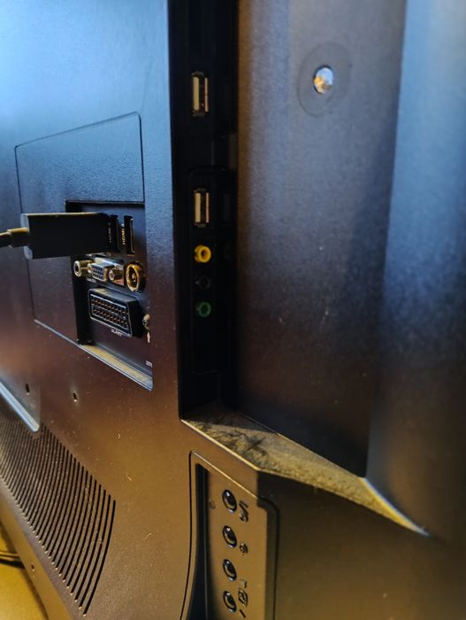 Тоshiba 48" телевизор