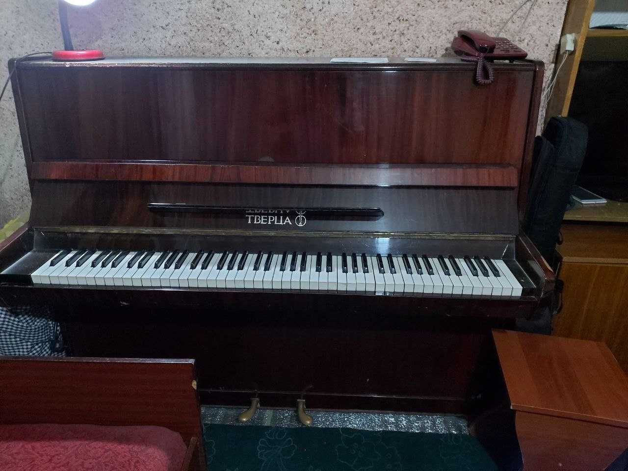 Пианино "тверца"