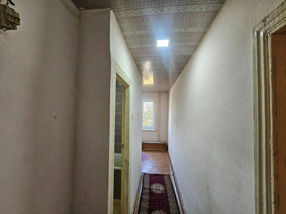 1 хоналик квартира 3-каватдан сотилади.Ор:Горгаз саодат- сити