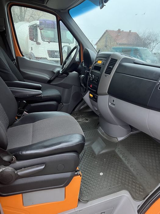 Autoutilitara N2 Mercedes Sprinter 515 Doka An: 2009 MMA: 4600kg