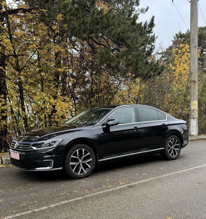 Volkswagen passat b8 GTE Hibrid 225 cp  se accepta unele variante