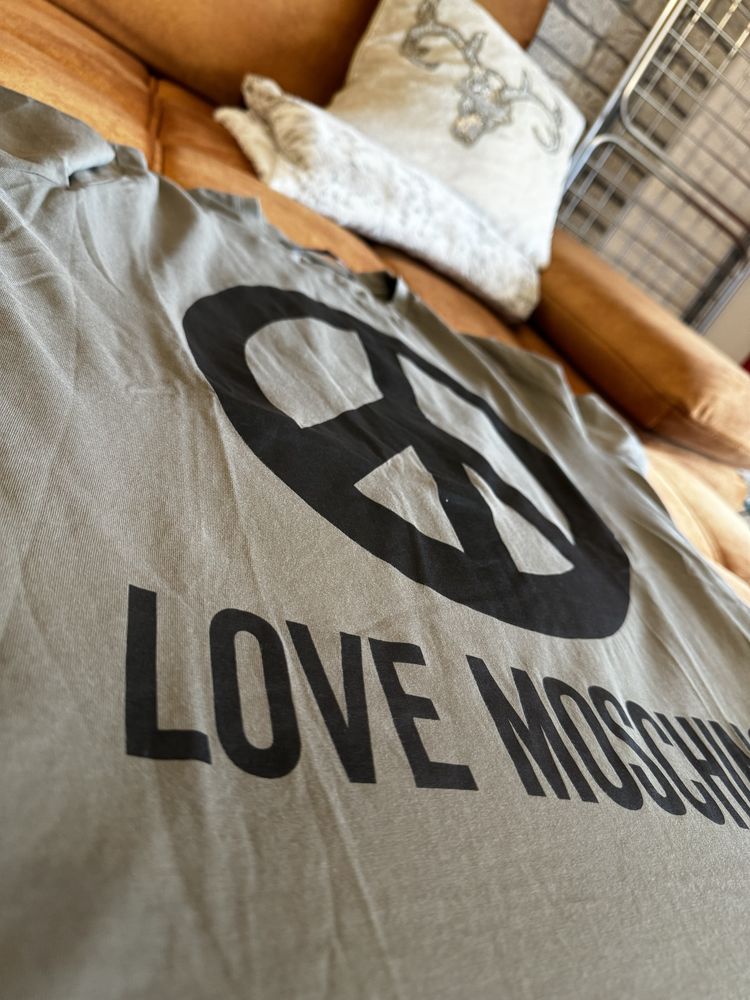 Tricou Love Moschino