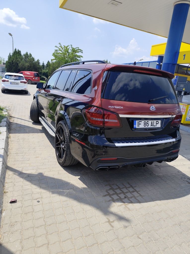 Vând Mercedez GL 5.5 Benzina paket Maybach