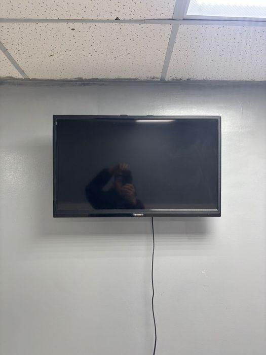 Продам телевизор hisense