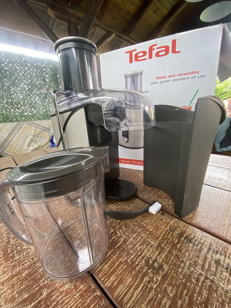 Чисто нова сокоизтисквачка Tefal