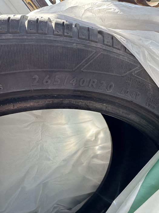 Anvelope Dunlop 265/40/20 M+S