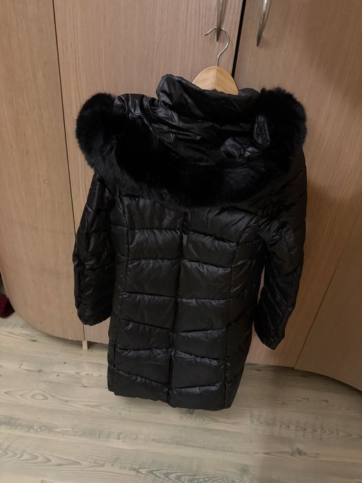 Яке с естесвен пух