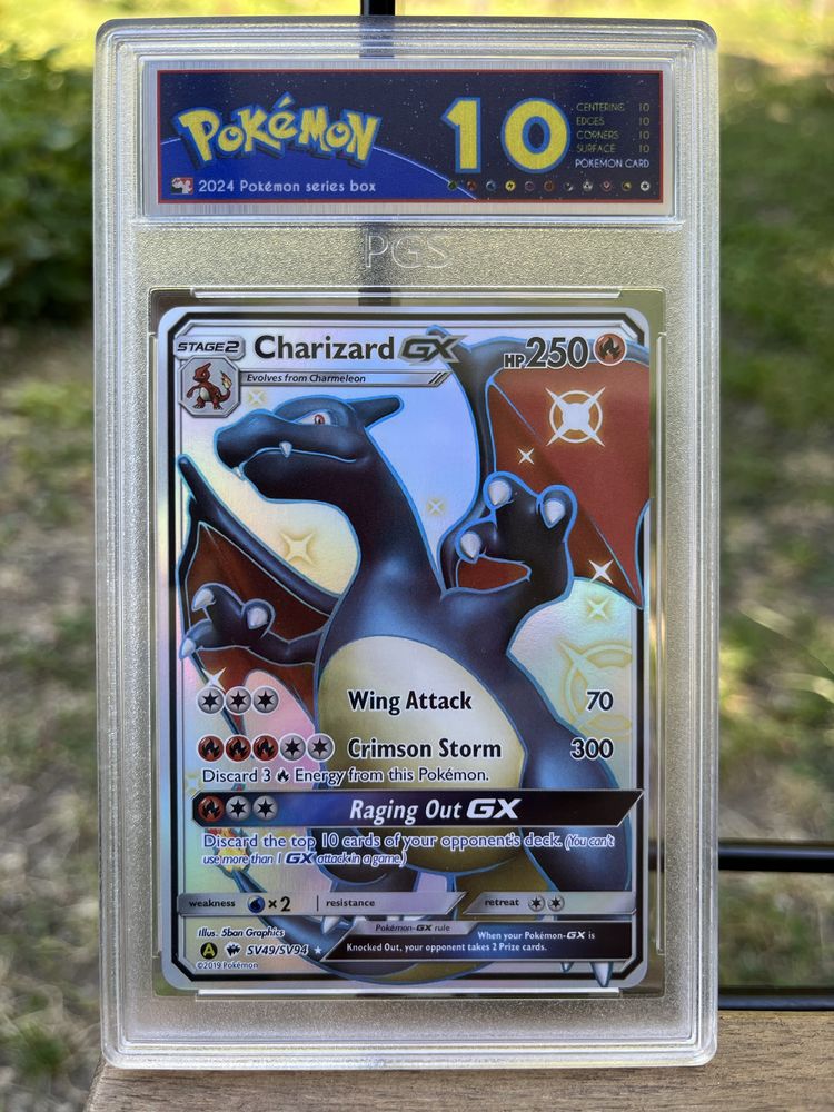 Pokemon Go Charizard GX Card