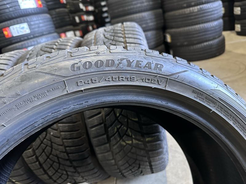 245/45/19 GOODYEAR 4бр
