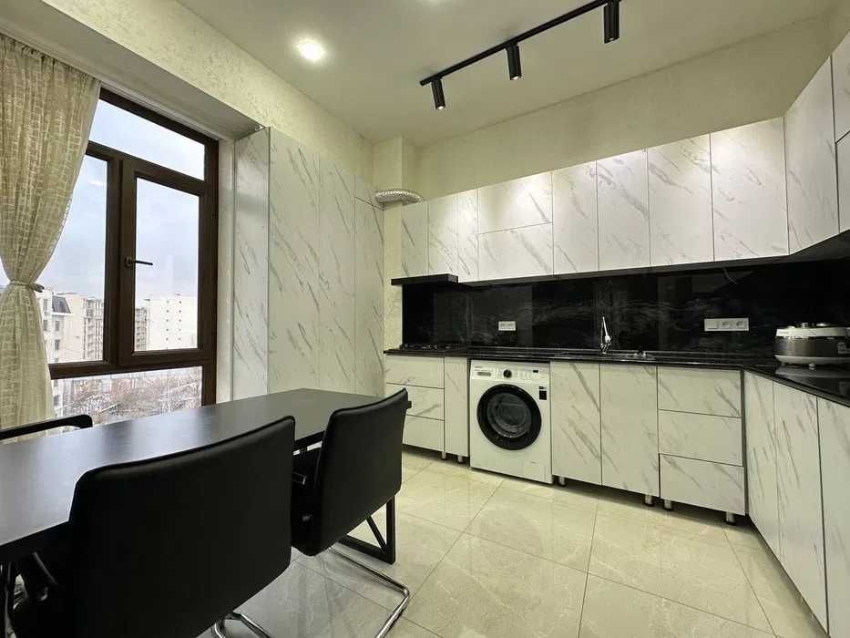 R7! Сдаётся квартира 2/5/9 В ЖК Parkent Avenue!