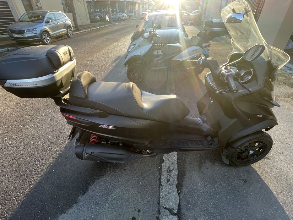 De vanzare Piaggio MP3 350