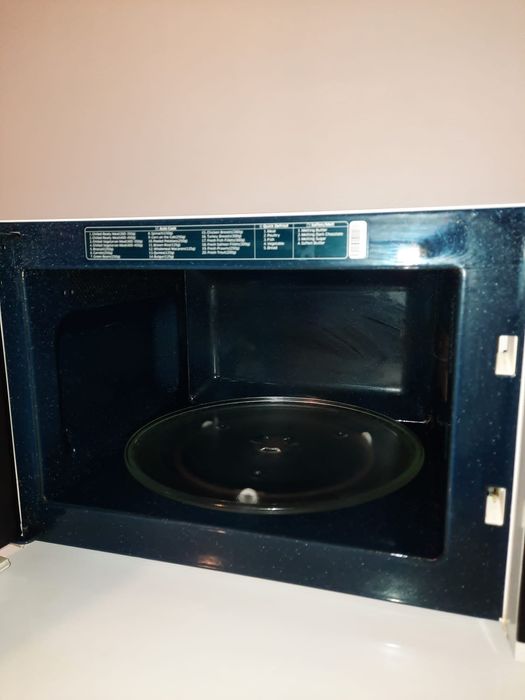 Cuptor cu microunde Samsung 800W