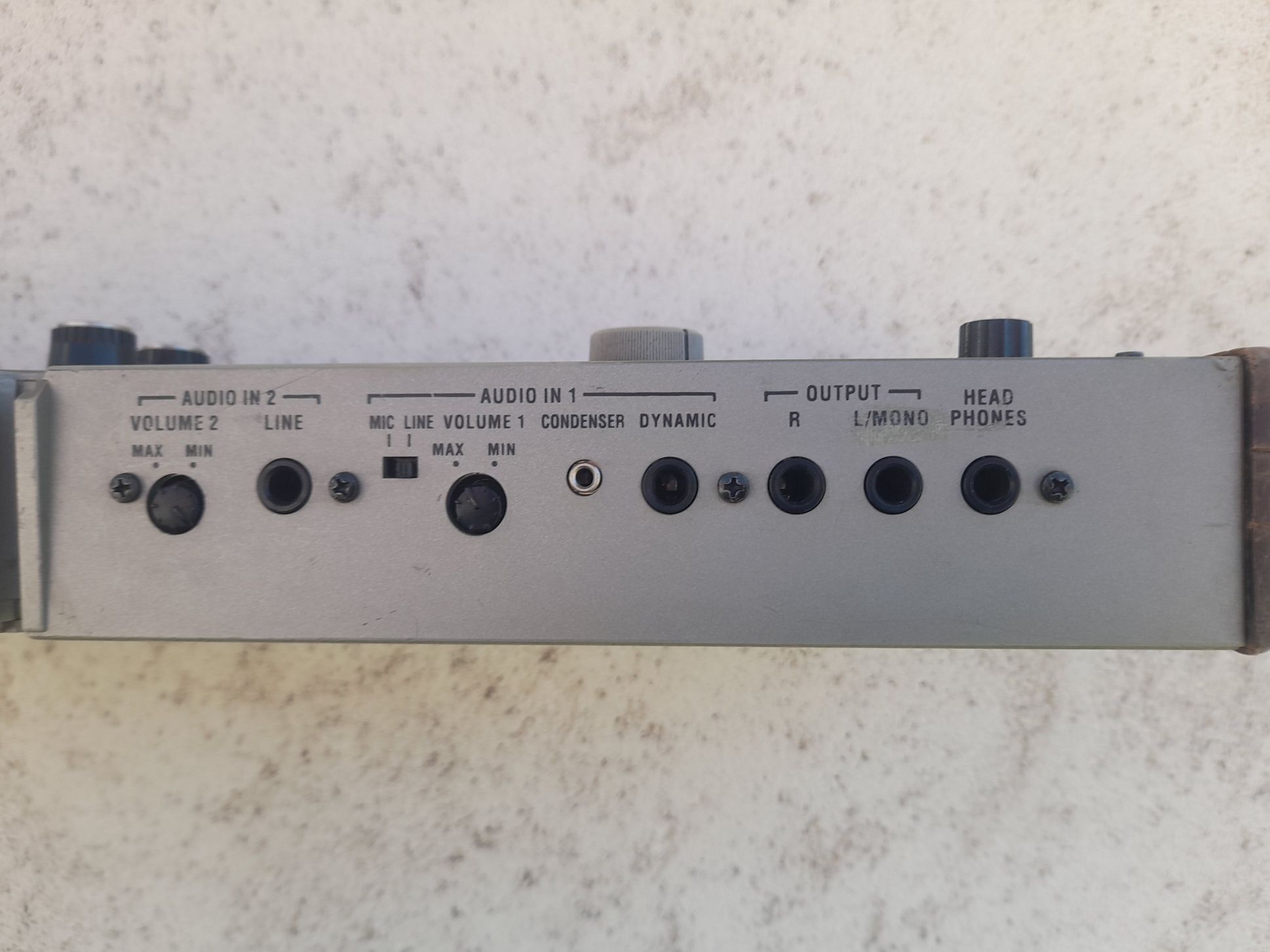 micro Korg synthesizer vocoder