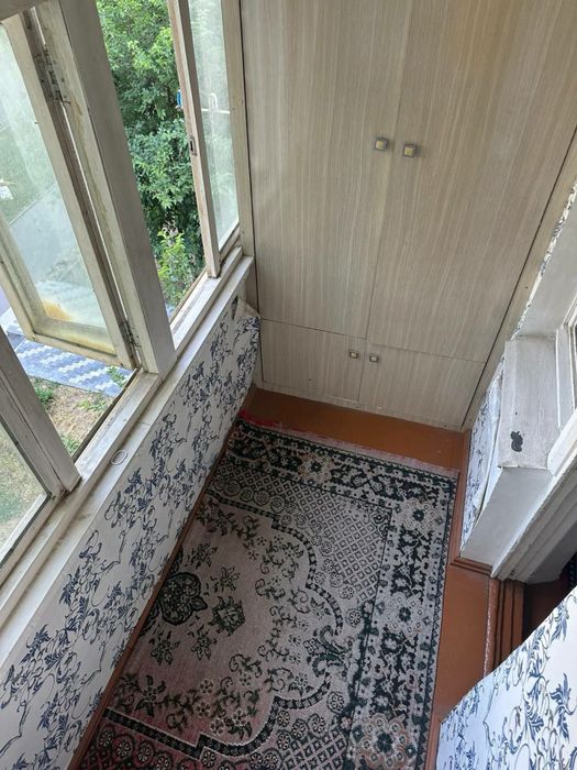 Чилонзор 23.  СРОЧНО. 4 х комнатная 2 х 6 балкон