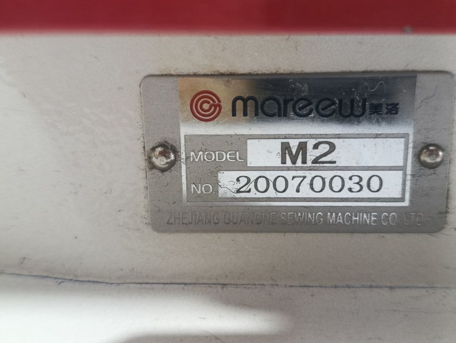Швейная машинка Mareew  в отличном состоянии