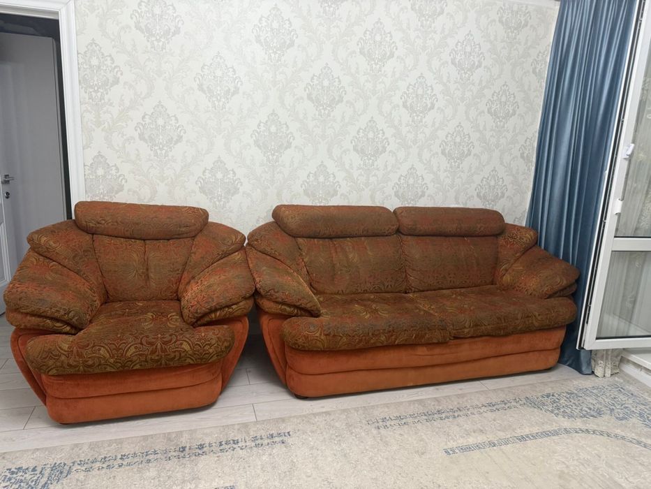 Диван и два кресло