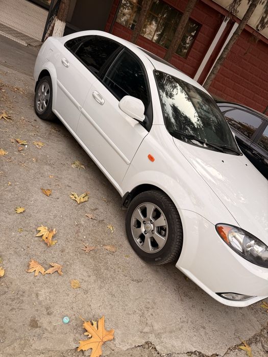 срочно продается Jentra 2022