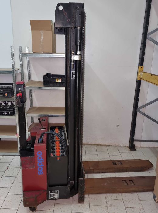 Стакер Балканкар - Електрическа палетна количка