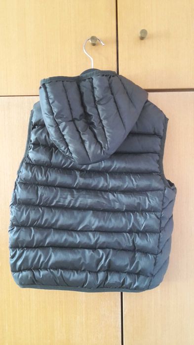 Елек 6 -7 г. нов Mango два цвята