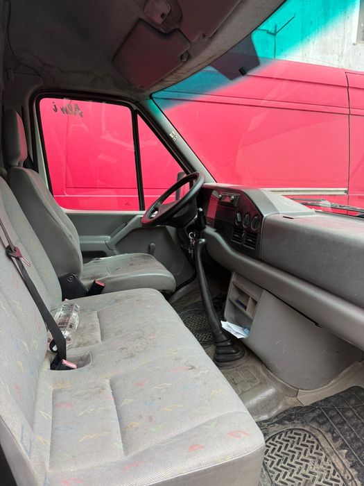 Autoutilitara Volkswagen LT45 cu motor man