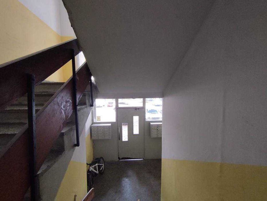 продавам 3-стаен в жк Надежда-3