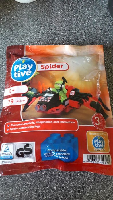Playtive spider lego