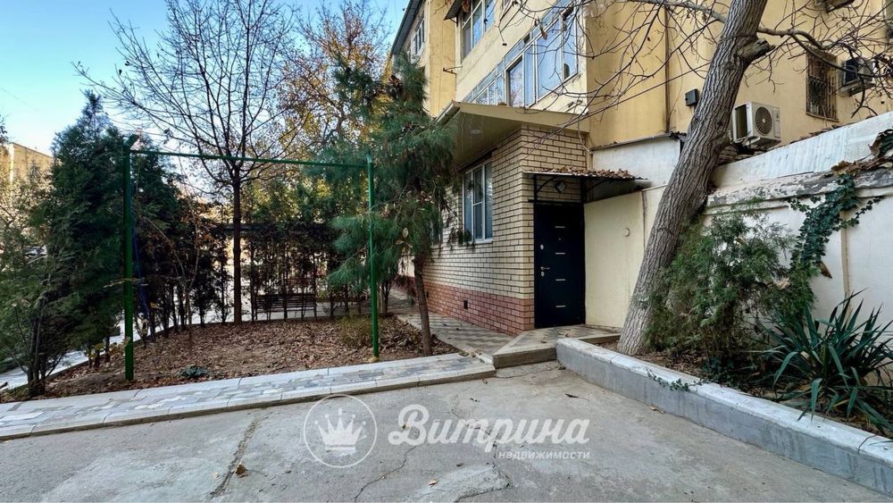 1-комнатная квартира на Ц5 можно под офис