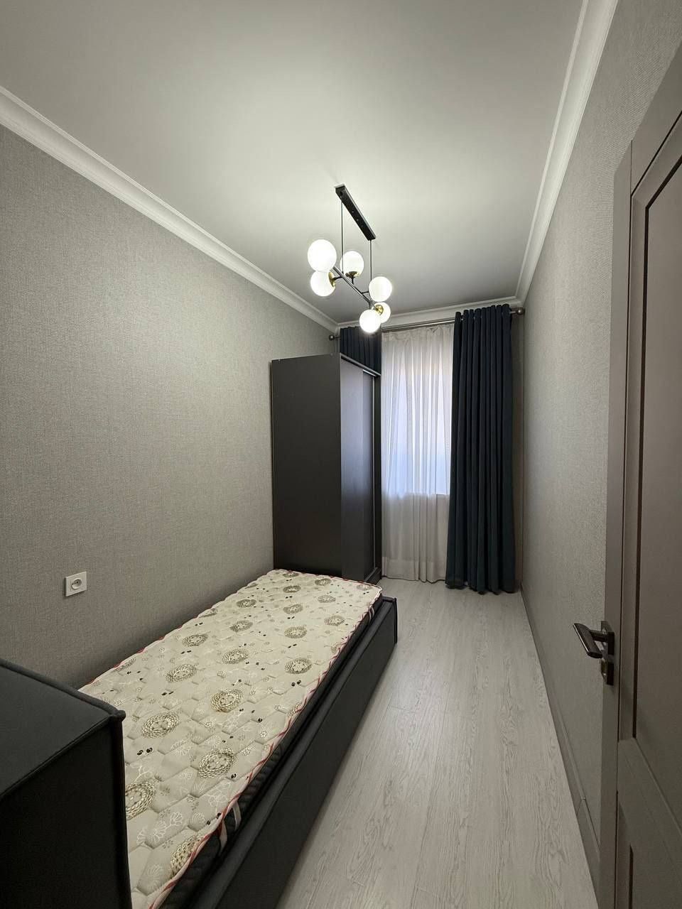 Сдаётся 3в4 ком квартира, ор-р: метро Ойбек, 95 м²