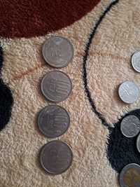 Vând monede foarte vechi ( 100 lei cu Mihai Viteazu din 1992 și 1994