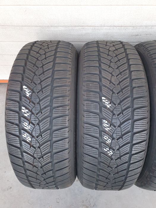 Зимни гуми 4 броя FULDA KristallControlSuv 215 60 R17 дот 4417