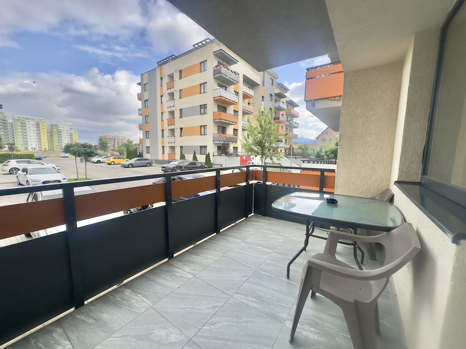 Apartament de inchiriat cu 2 camere in zona Tractorul langa Coresi