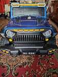 Mașinuță electrică pentru copii 4x4 cu telecomandă – stare foarte bună