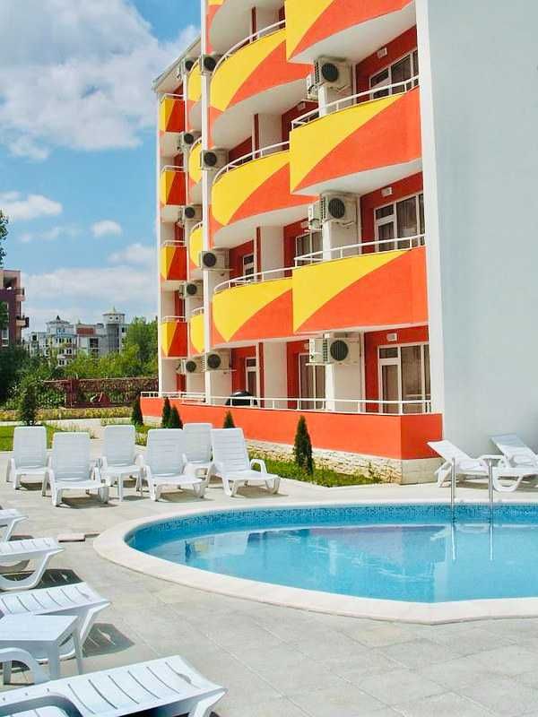 Продава се Двустаен апартамент в к.к. Слънчев бряг - 51 кв.м за 1099 €/кв.м - Снимка #13